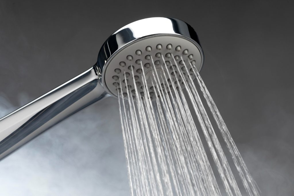 Pas de pression d'eau chaude : que faire ? 1 Pas de pression d'eau chaude
